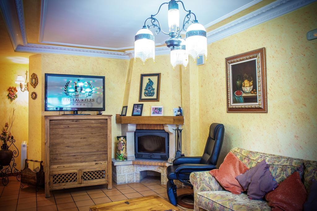 Hosteria Los Laureles Noja Kültér fotó